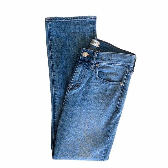 Madewell High Rise Kick Out Crop Jeans (26) - Picture 3 of 13